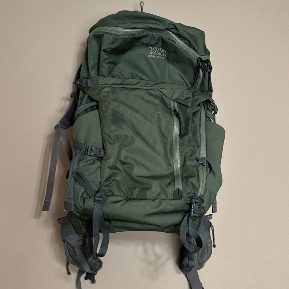 Mystery Ranch Hover Pack 50 used in good condition